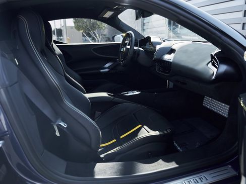 Used 2023 Ferrari SF90 Stradale image 25