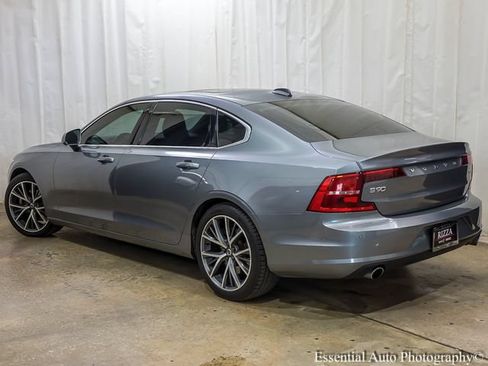 Used 2018 Volvo S90 T5 Momentum w/ Convenience Package AWD/4WD image 4