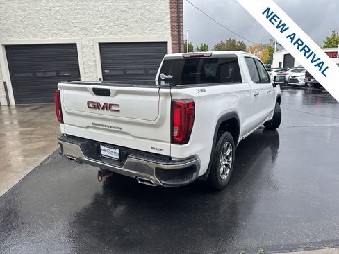 Used 2021 GMC Sierra 1500 SLT w/ X31 Off-Road Package AWD/4WD image 7