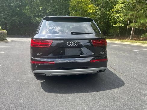Used 2017 Audi Q7 3.0T Prestige AWD/4WD image 5