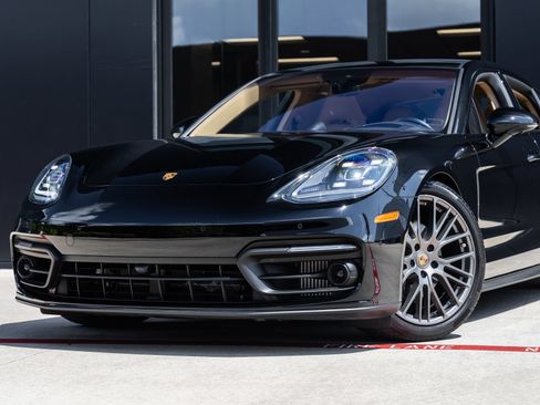 Certified 2023 Porsche Panamera 4 Platinum Edition AWD/4WD image 7