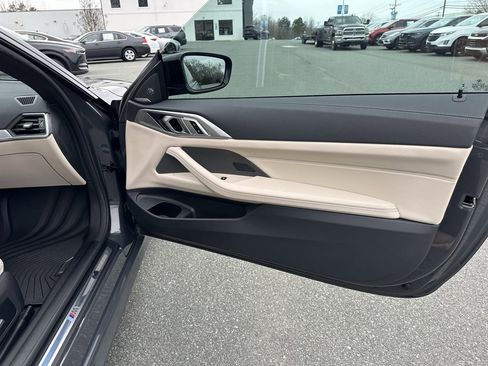 Used 2023 BMW M440i Convertible w/ Premium Package image 20