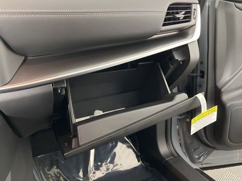 New 2026 Nissan Rogue SV image 39