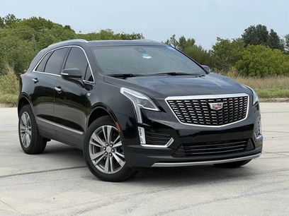New 2025 Cadillac XT5 Premium Luxury