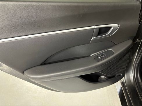Used 2025 Hyundai Sonata SEL FWD image 36