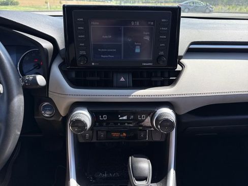 Used 2021 Toyota RAV4 XLE w/ Convenience Package AWD/4WD image 27