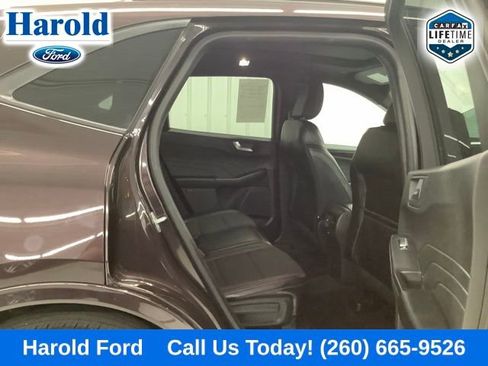 Used 2023 Ford Escape ST-Line w/ Tech Pack #1 AWD/4WD image 10