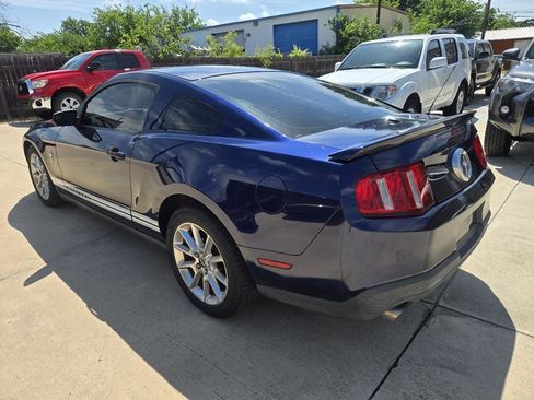 Used 2011 Ford Mustang Premium w/ 202A Rapid Spec Order Code RWD image 6