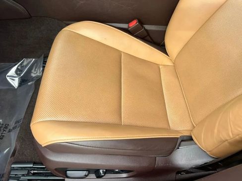 Used 2019 Lexus ES 350 w/ Premium Package FWD image 24