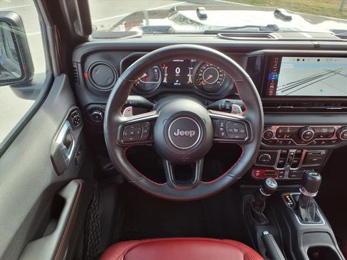 Used 2024 Jeep Wrangler Unlimited Rubicon 392 image 19