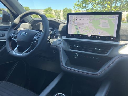 New 2026 Ford Explorer ST-Line w/ Premium Package RWD image 3