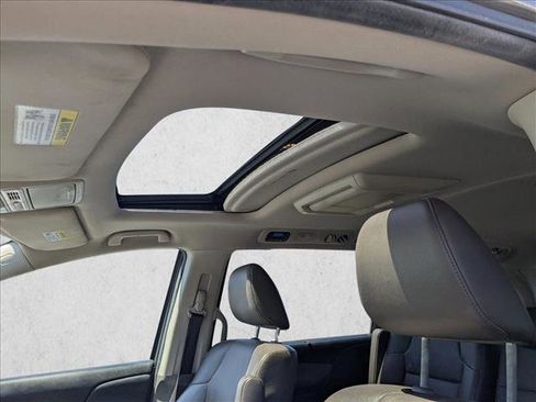 Used 2013 Honda Odyssey Touring image 15