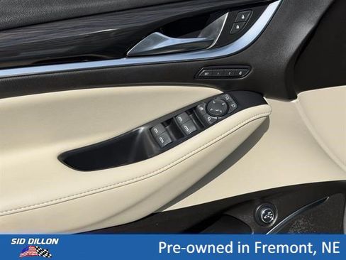 Certified 2021 Buick Enclave Premium w/ Sun and Sites Package AWD/4WD image 14