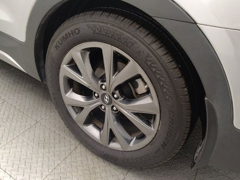 Used 2018 Hyundai Santa Fe Sport image 31