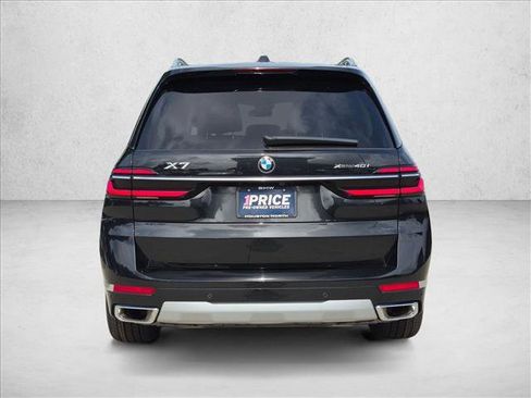 Used 2026 BMW X7 xDrive40i AWD/4WD image 7