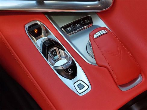 Used 2021 Chevrolet Corvette Stingray Preferred Conv w/ 2LT image 19