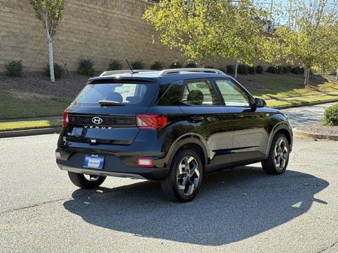 New 2026 Hyundai Venue SEL image 6