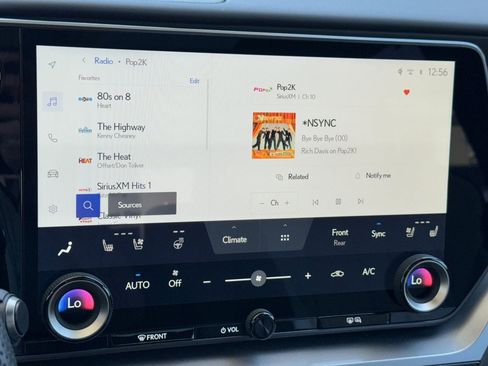 Certified 2025 Lexus TX 500h AWD w/ Technology Package image 26