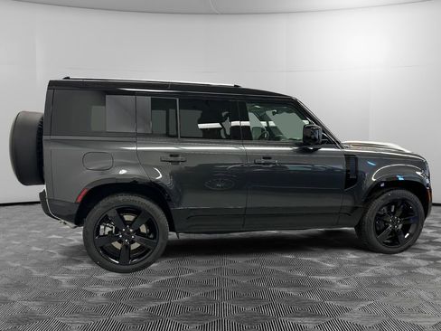 New 2026 Land Rover Defender 110 X-Dynamic SE AWD/4WD image 6