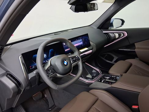 New 2026 BMW X3 xDrive30 w/ Convenience Package image 2