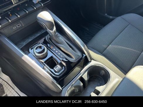 Used 2024 GMC Canyon Elevation w/ Convenience Package image 27