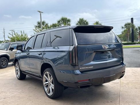 Used 2025 Cadillac Escalade Sport Platinum AWD/4WD image 6
