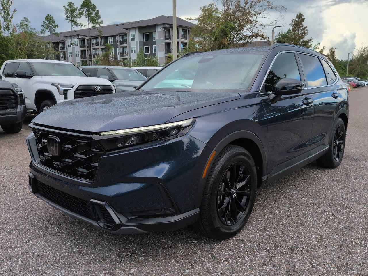 Used 2025 Honda CR-V Sport-L image 2