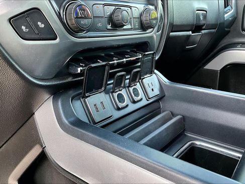 Used 2017 Chevrolet Silverado 1500 LT w/ Midnight Edition AWD/4WD image 35