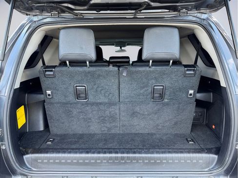 Used 2016 Toyota 4Runner Limited image 27