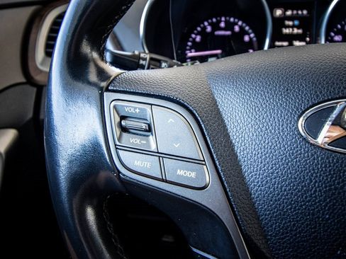 Used 2018 Hyundai Santa Fe Sport image 29