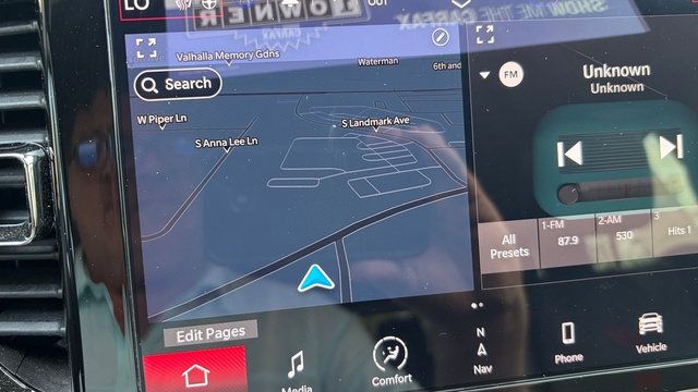 Used 2025 Dodge Durango GT AWD/4WD image 34
