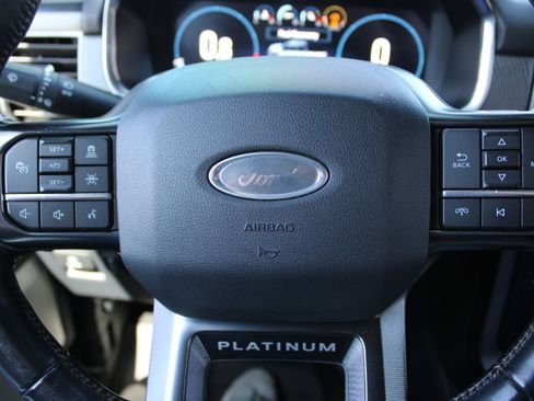 Used 2022 Ford F150 Platinum w/ Equipment Group 701A High image 18