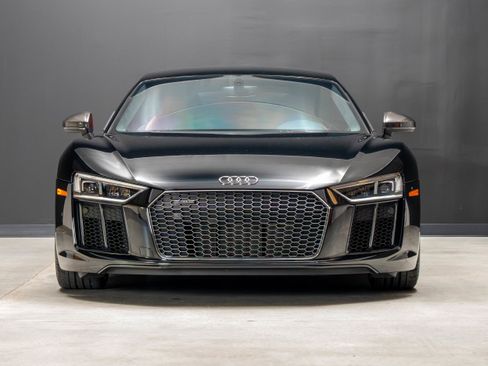 Used 2017 Audi R8 V10 plus AWD/4WD image 10