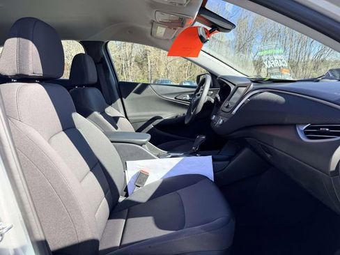 Used 2017 Chevrolet Malibu LS image 12