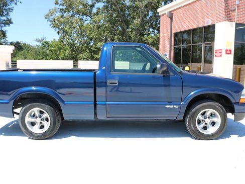Used 2003 Chevrolet S10 Pickup LS RWD image 78