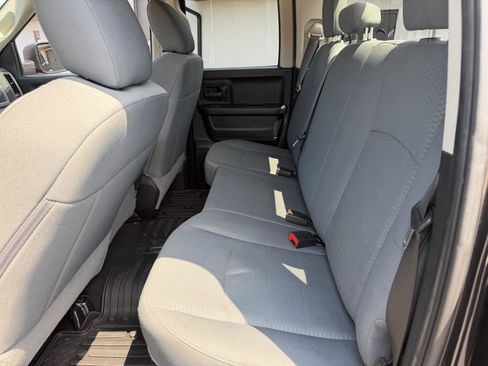 Used 2018 RAM 1500 Express w/ Express Value Package AWD/4WD image 13