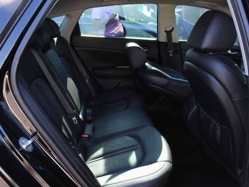 Used 2020 Kia Optima SE FWD image 26
