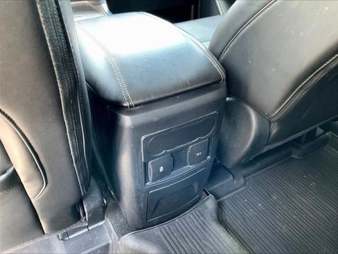Used 2023 Ford Explorer XLT w/ Equipment Group 202A RWD image 24