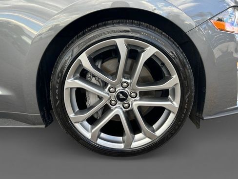 Used 2022 Ford Mustang GT Premium w/ Equipment Group 401A RWD image 14