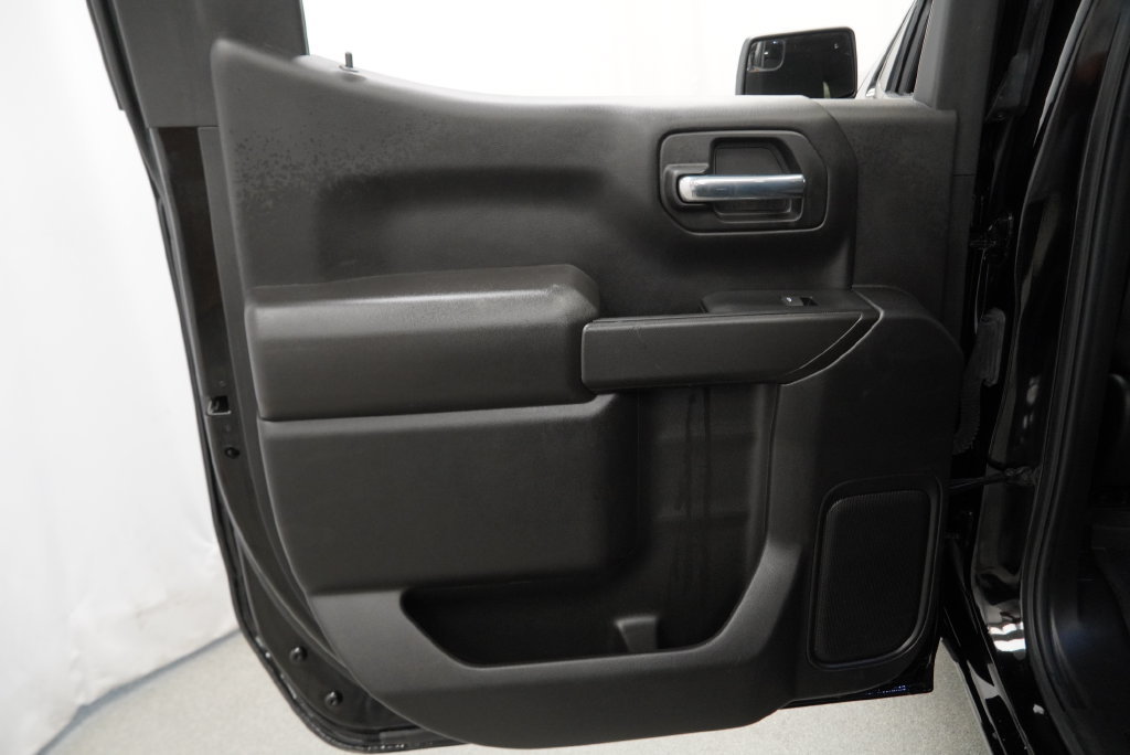 Used 2023 Chevrolet Silverado 1500 Custom w/ LPO, Dark Essentials Package AWD/4WD image 32