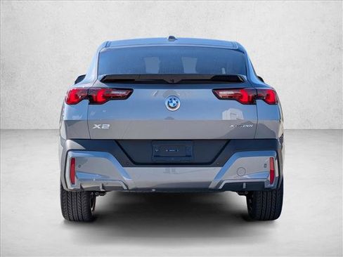 New 2026 BMW X2 xDrive28i w/ Technology Package image 8