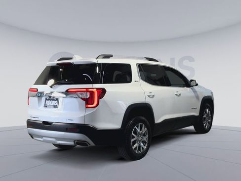Used 2022 GMC Acadia SLT w/ Technology Package AWD/4WD image 11