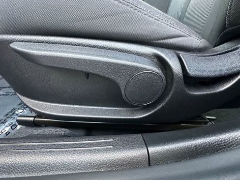 Used 2023 Kia K5 LXS image 10