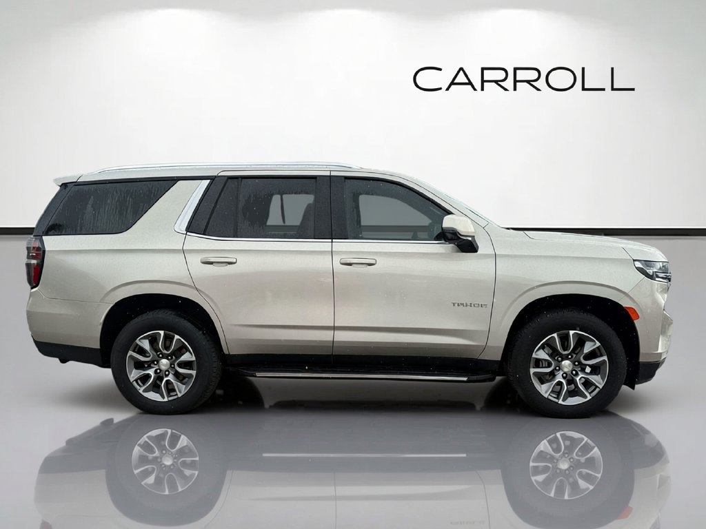 Used 2024 Chevrolet Tahoe LT w/ Luxury Package RWD image 2