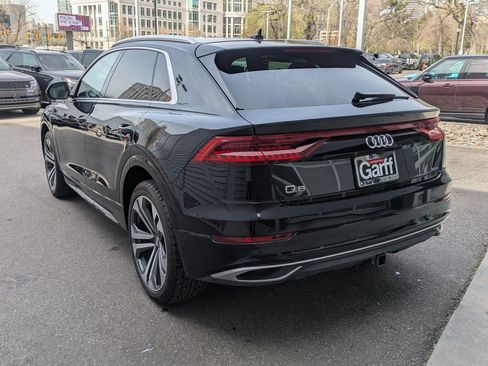 Used 2019 Audi Q8 Premium Plus w/ Premium Plus image 5