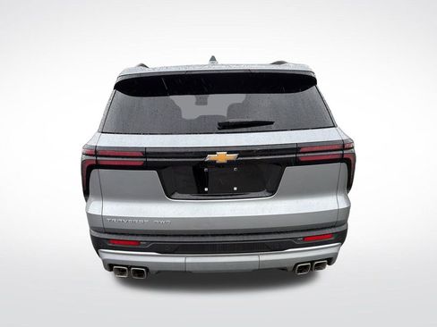 Used 2026 Chevrolet Traverse LT AWD/4WD image 5