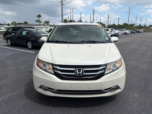 Used 2014 Honda Odyssey Touring image 2
