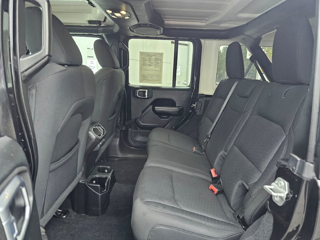 Used 2020 Jeep Wrangler Unlimited Sport AWD/4WD image 15