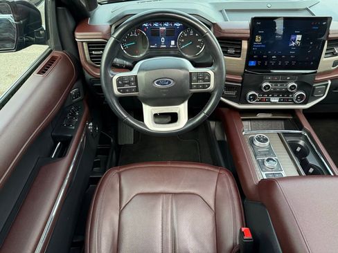 Used 2024 Ford Expedition Max Limited image 30