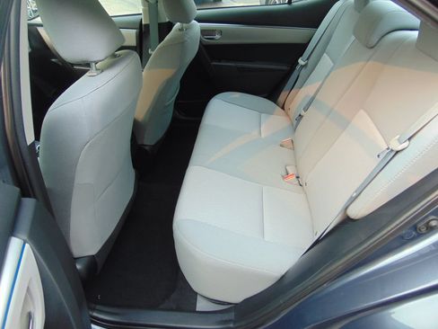 Used 2014 Toyota Corolla LE FWD image 3